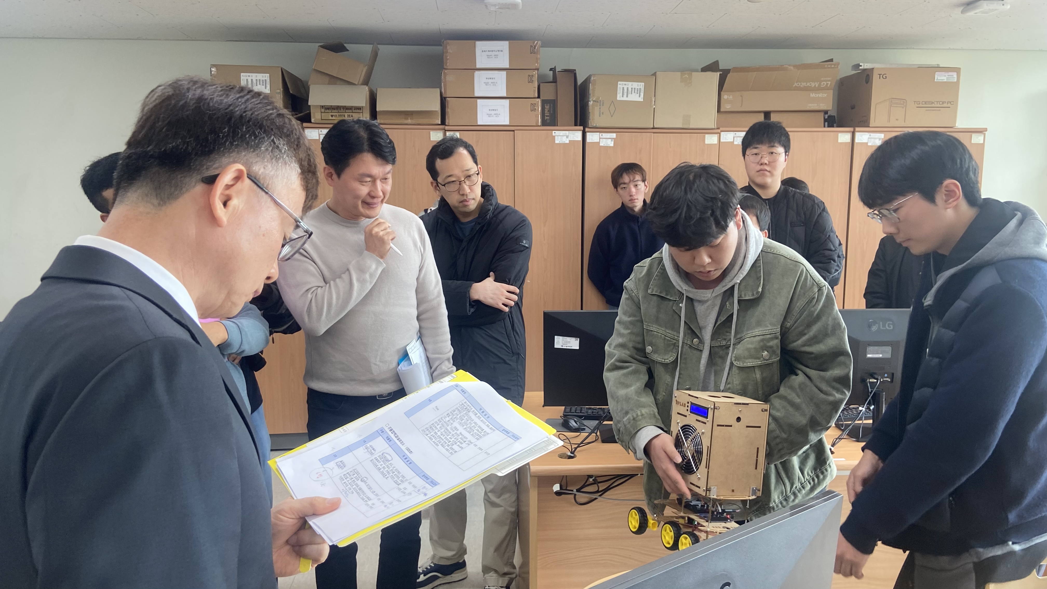 IT융합학과 2조.jpg